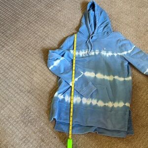 Blue Tie-Dye Hoodie
Vineyard Vines
